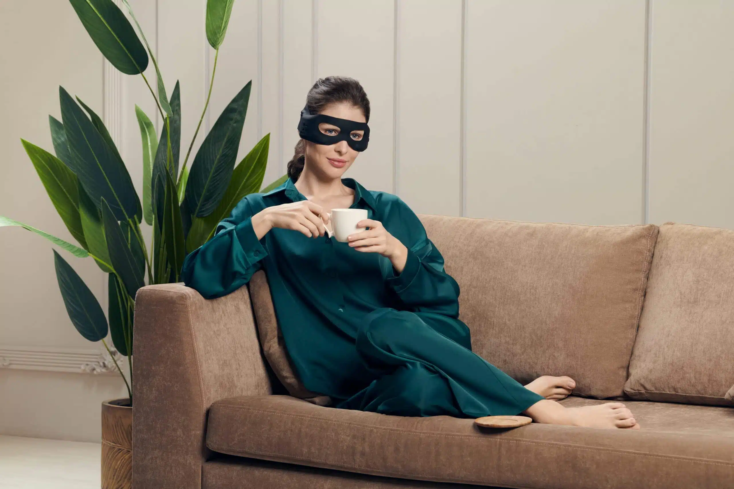 YA-MAN EMS Medi Lift Eye маска для безоперационной блефаропластики и омоложения кожи вокруг глаз — изображение 3