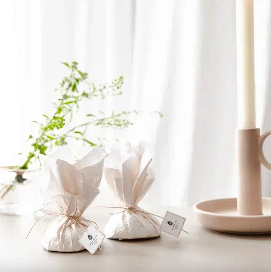 MAKANAI Simple and Silky Smooth Konnyaku Face Sponge натуральная очищающая губка для лица (Жемчуг)